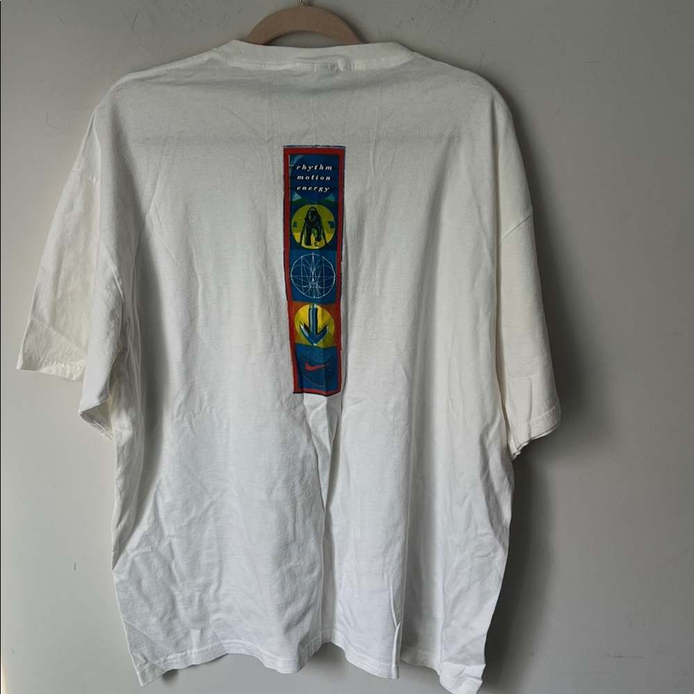 Vtg Nike “Rhythm Motion Energy” T-Shirt Women’s XL Retro 90s/2000s Sportswear ®️